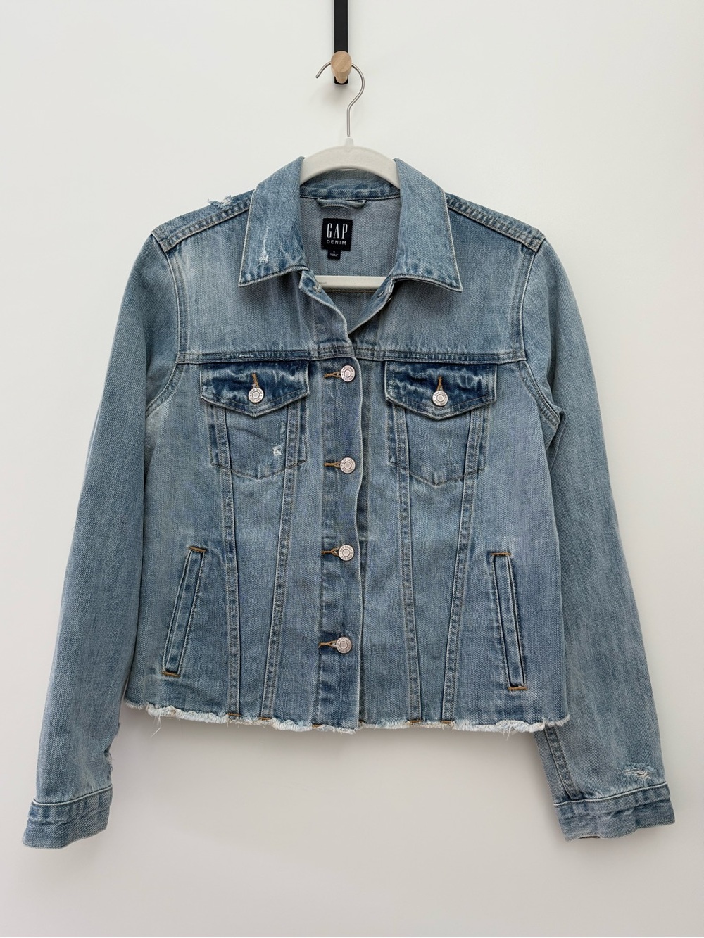GAP DENIM RAW HEM JACKET